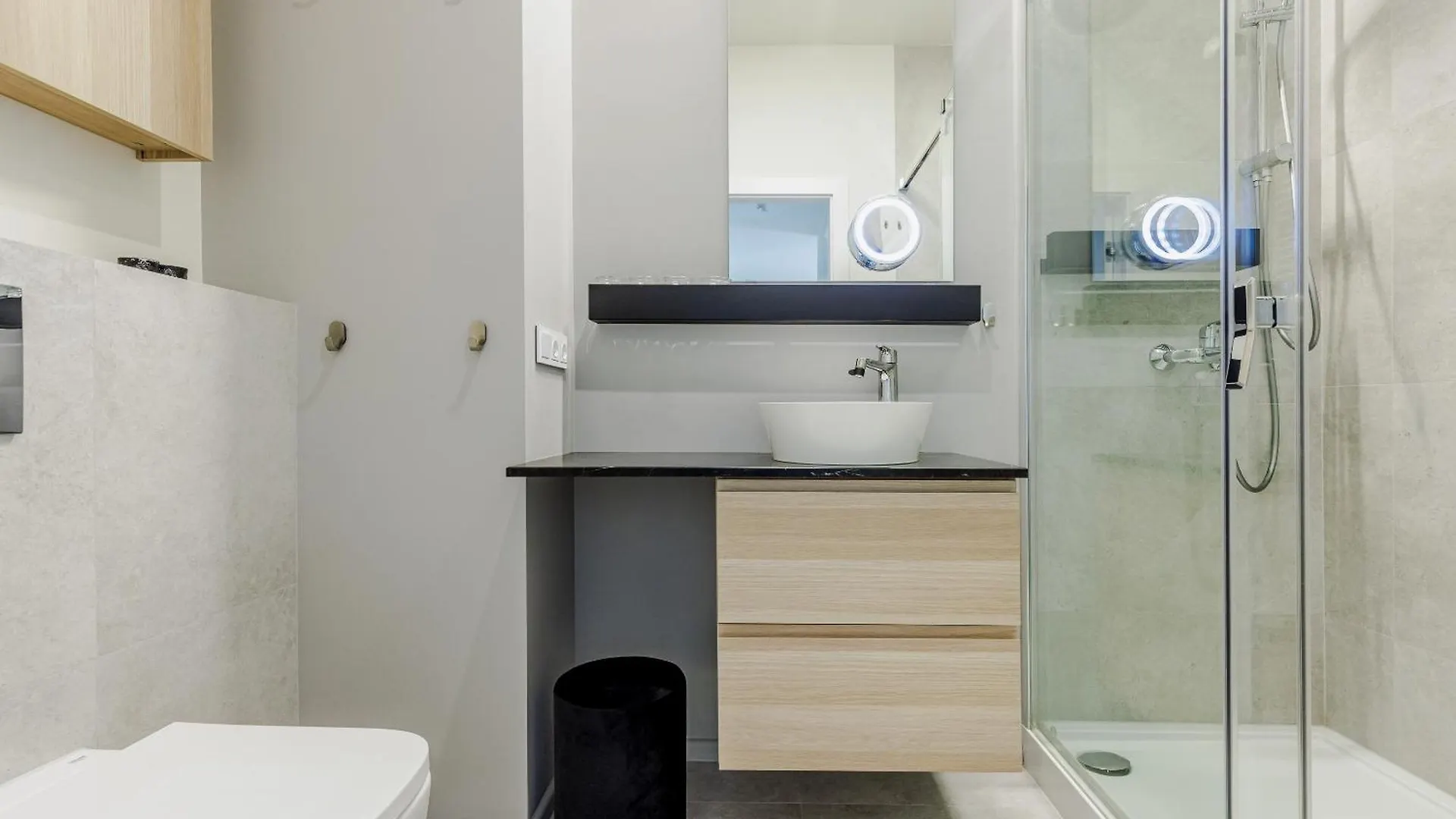 Relax&Comfort New Waw 50 Sqm With Terrace, Garden, Free Parking And Ac Warsaw