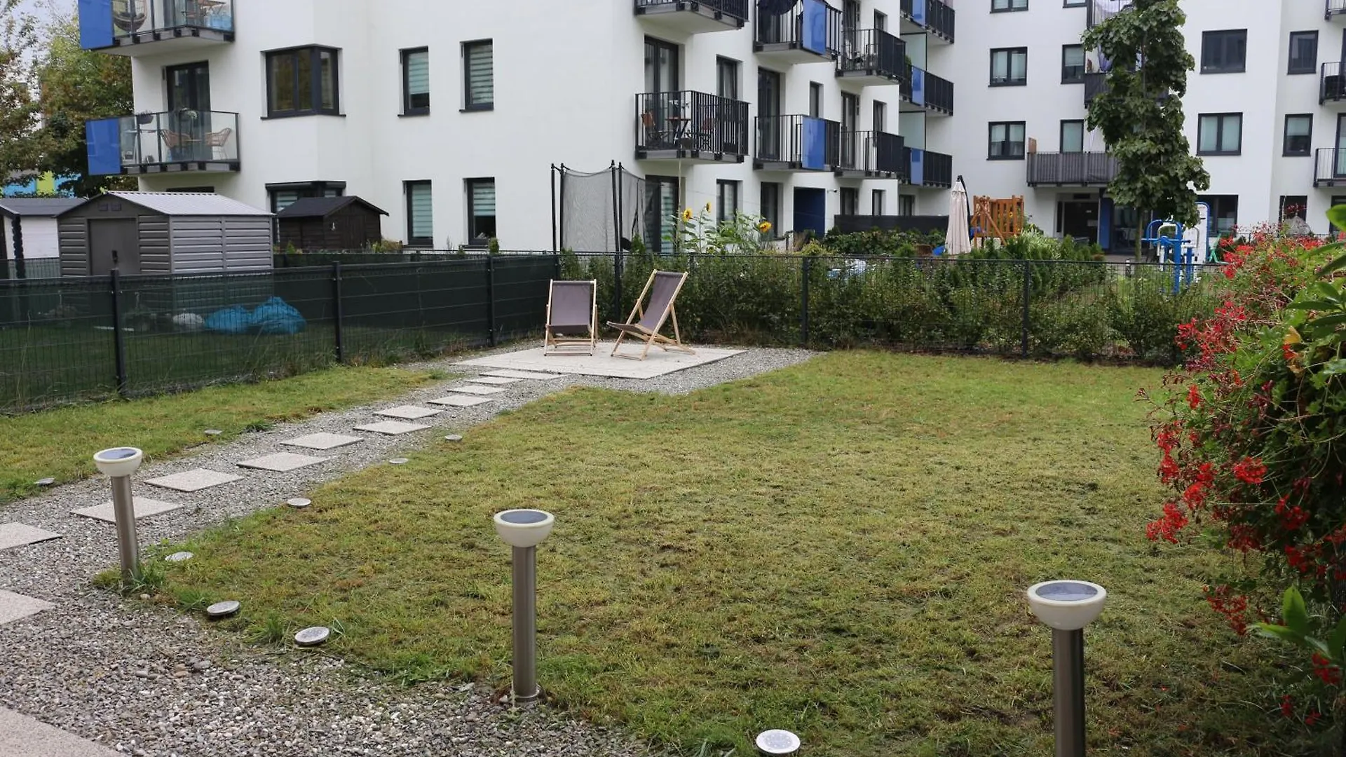 Relax&Comfort New Waw 50 Sqm With Terrace, Garden, Free Parking And Ac Warsaw 0*,  Poland