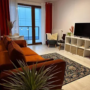 Centrum, Miejsce Parkingowe W Cenie Apartament
